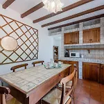 Guesthost - Amazing With Private Parking & Pool * Barcheo