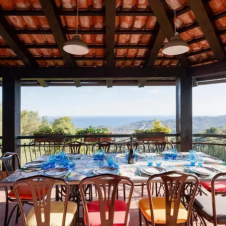 Guesthost - Amazing With Private Parking & Pool * Barcheo