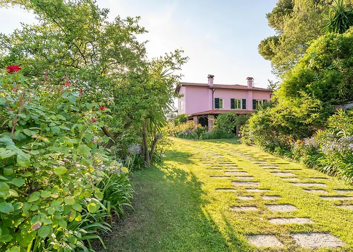 Guesthost - Amazing With Private Parking & Pool * Barcheo