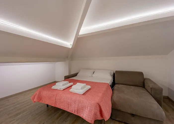Guesthost - Amazing With Private Parking & Pool Lejlighed *