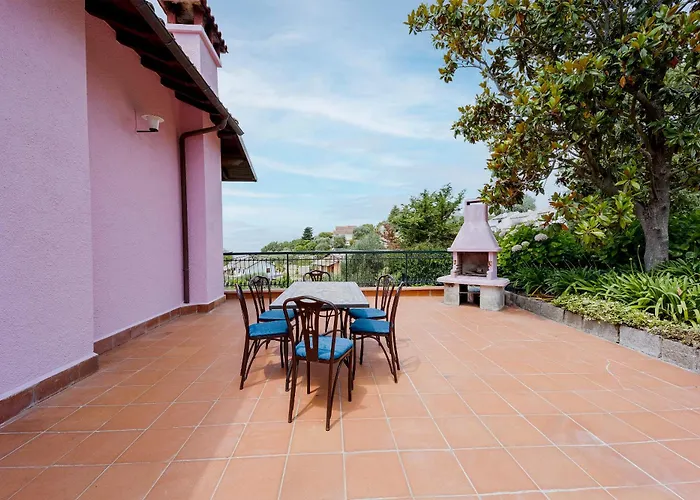 Guesthost - Amazing With Private Parking & Pool Apartment Barcheo